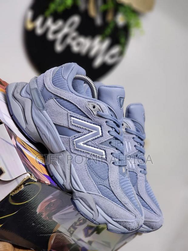 New Balance 9060 Sneakers - main view
