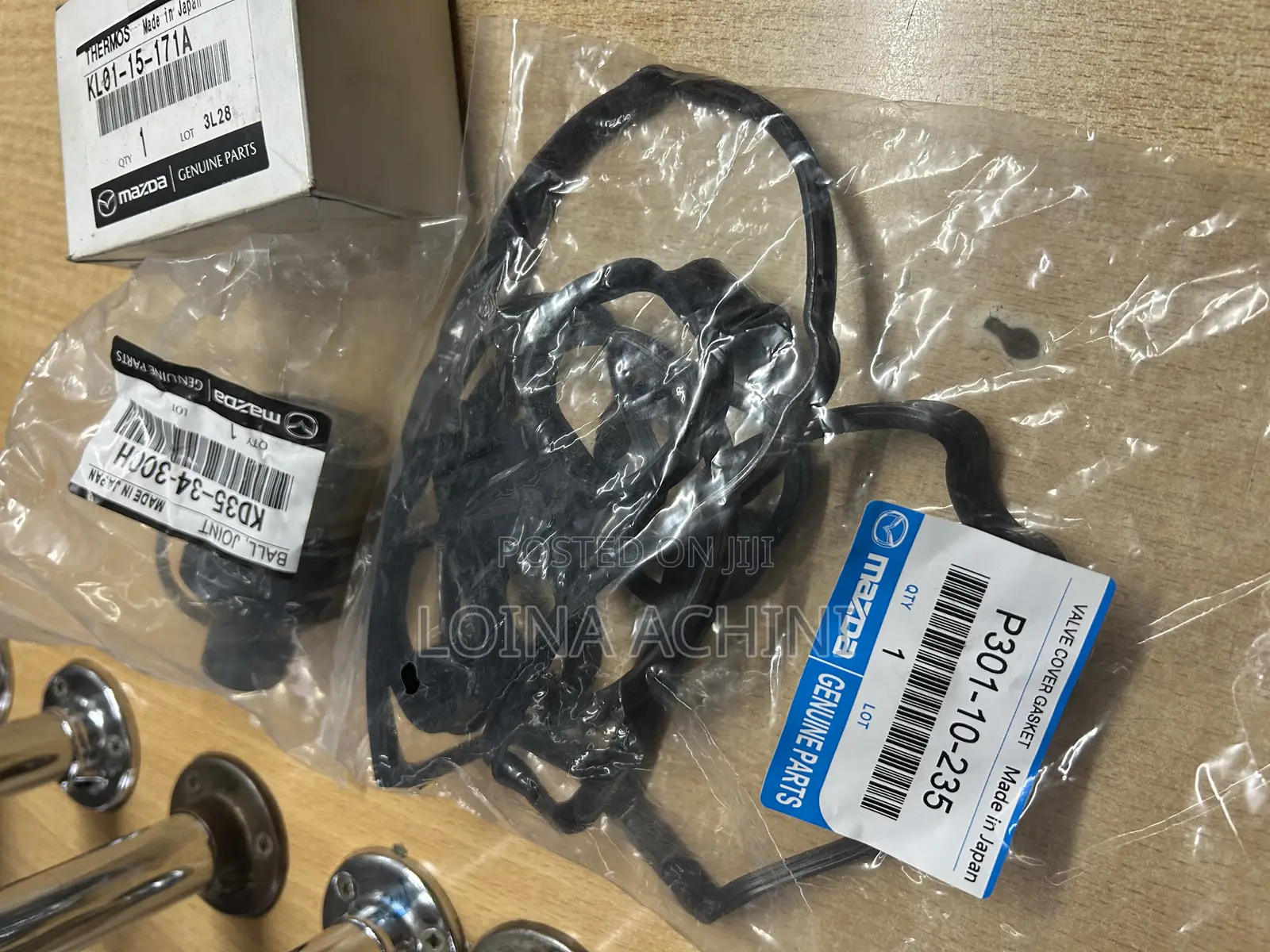 Mazda Cx3 /Demio Top Cover Seal