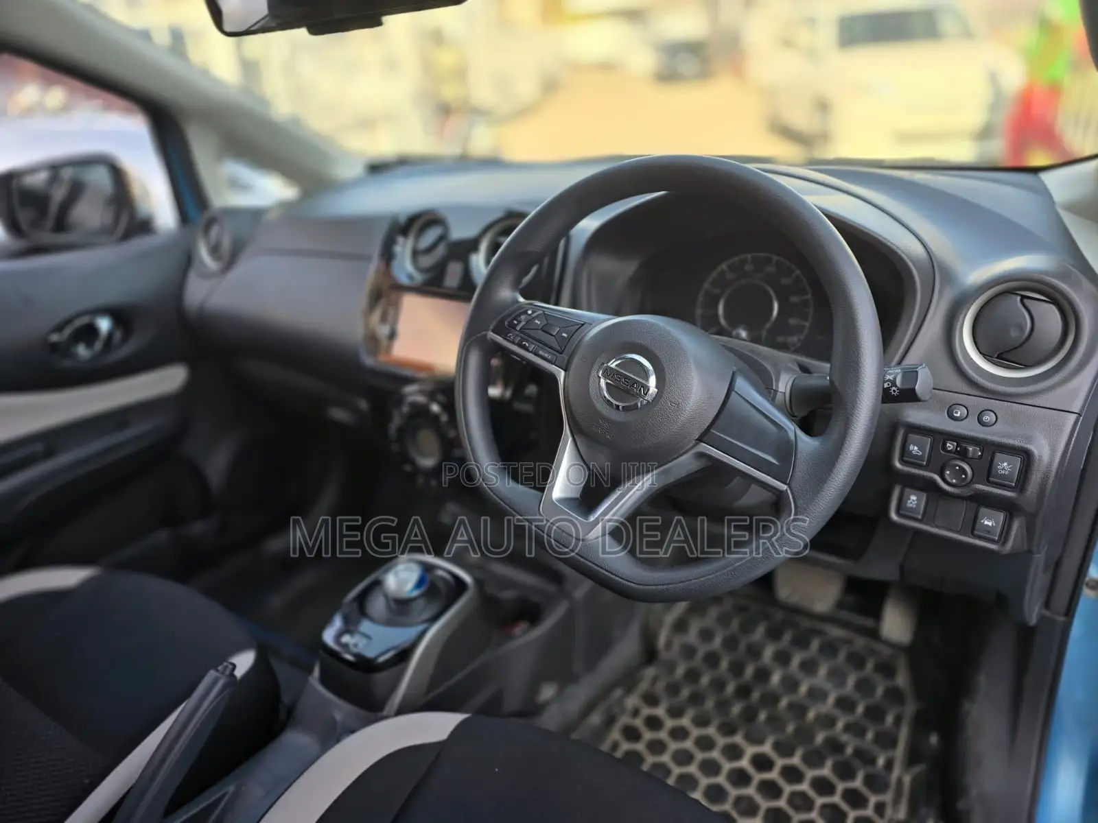 Nissan Note 2018 Blue