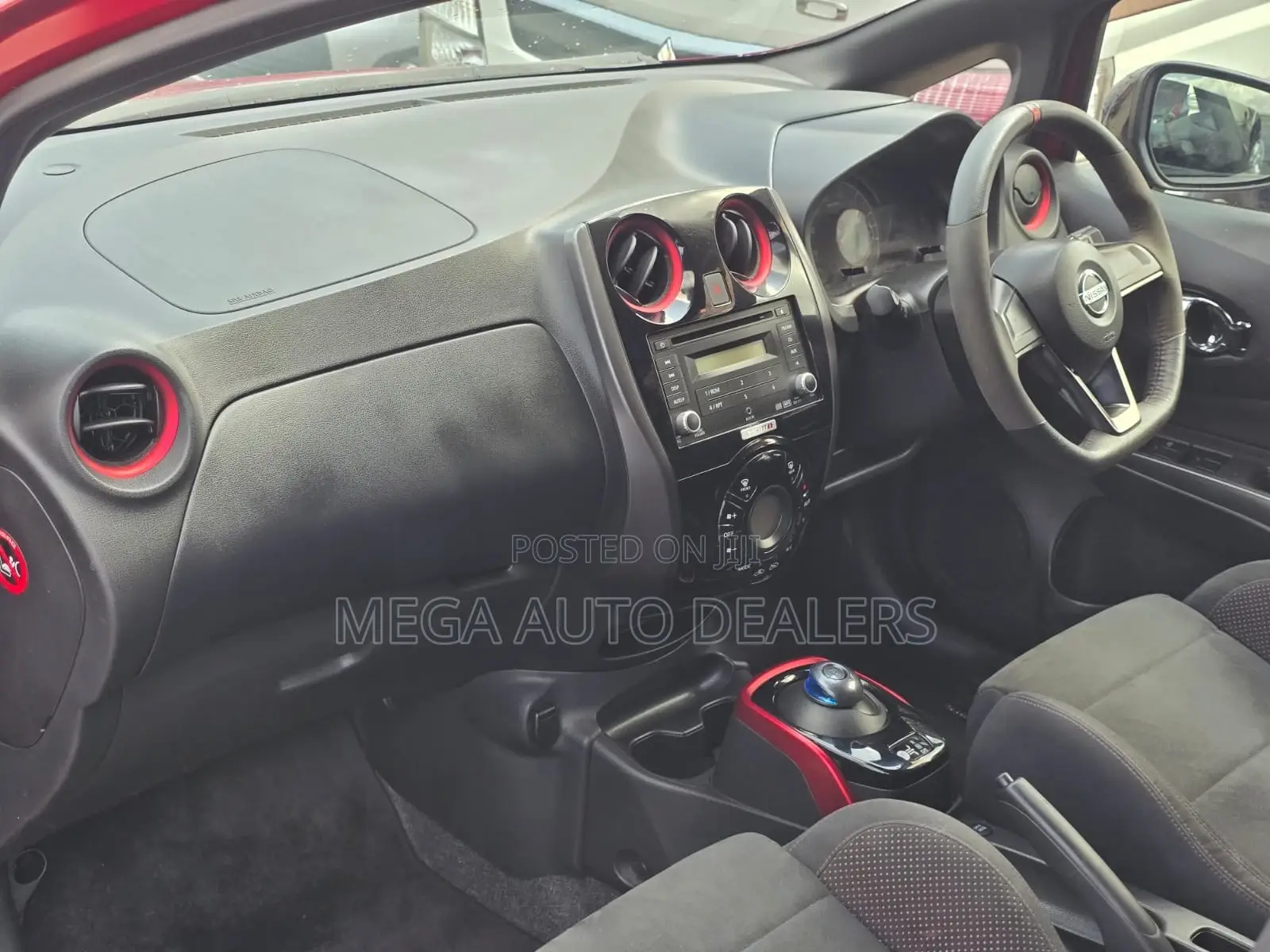 Nissan Note 2018 Red