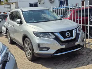 Nissan X-Trail 2018 Gray