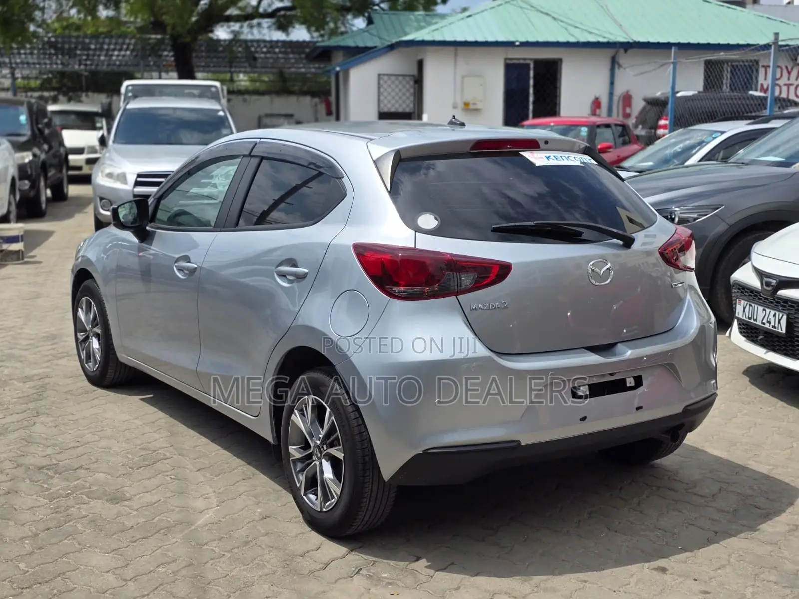 Mazda 2 2018 Silver