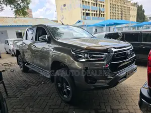 Toyota Hilux 2021