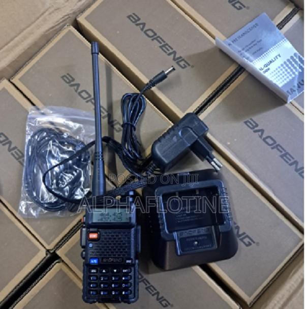 Baofeng Uv 82 Radiocall Walkie Talkie 5w 7.4 Voltage (Single)