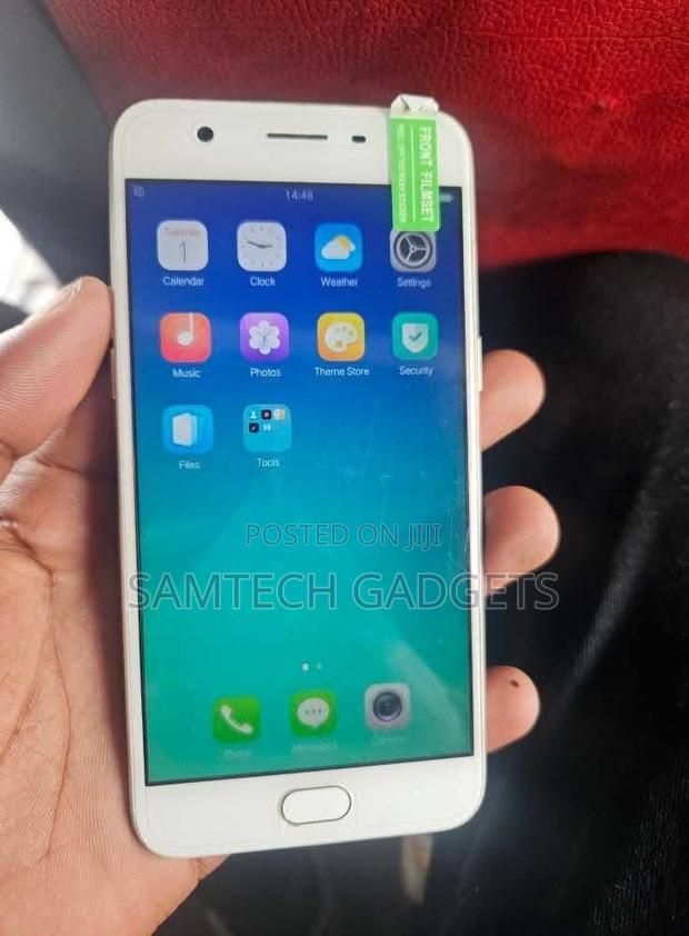 Oppo A57 32 GB Silver - main view