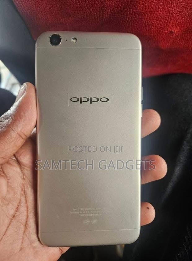 Oppo A57 32 GB Silver - thumbnail 2