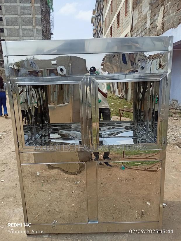 Water Refill Station - main view