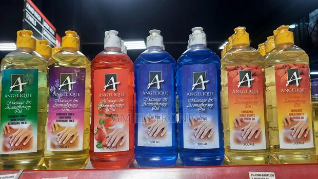 Body Massage Oil 500ml, Different Scent Available. - main view