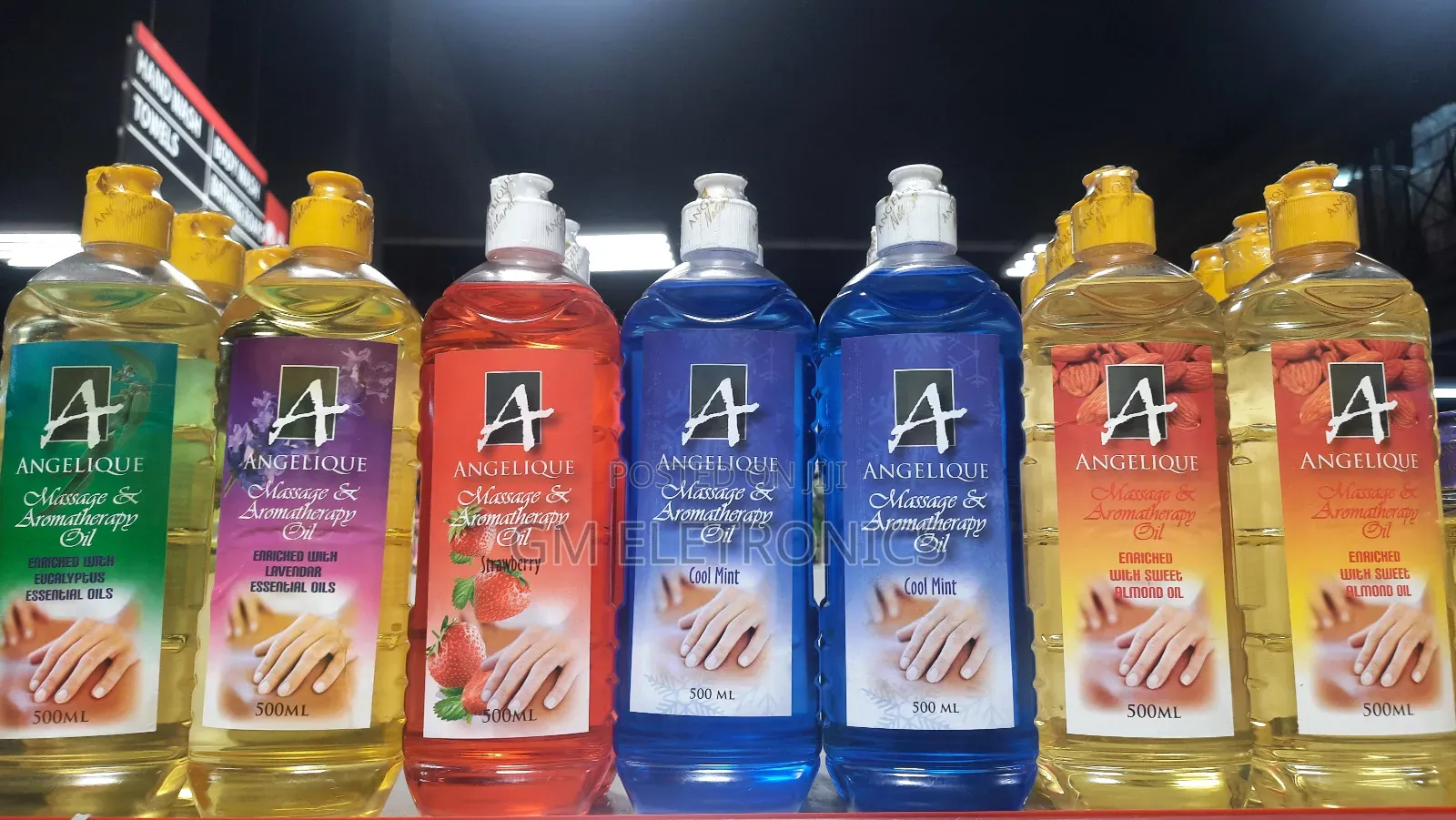 Body Massage Oil 500ml, Different Scent Available.