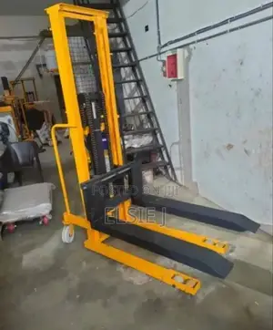 Hydraulic Manual Stacker – High Lift Model
