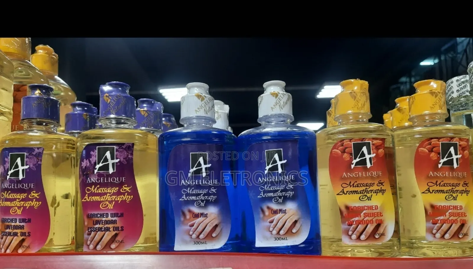Body Massage Oil 300ml, Different Scent Available.