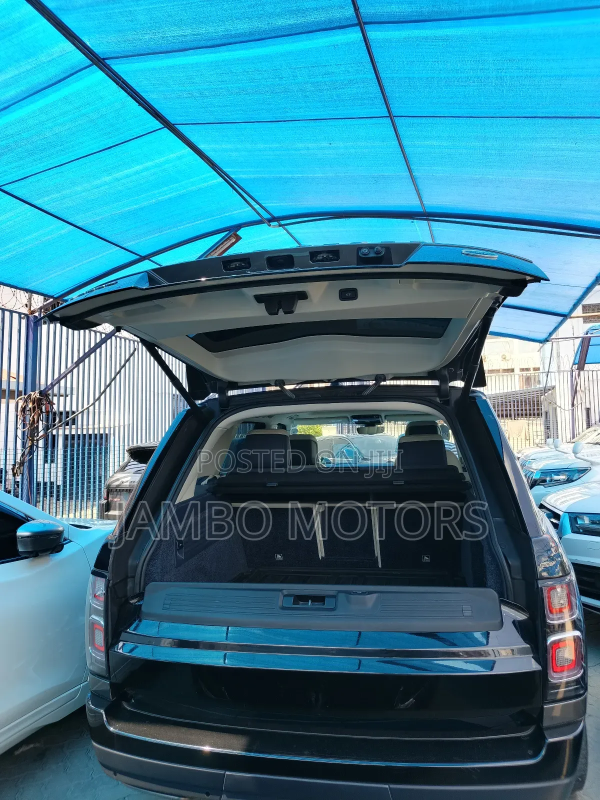 Land Rover Range Rover Vogue 2019 Black