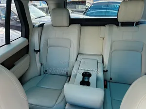 Land Rover Range Rover Vogue 2019 Black