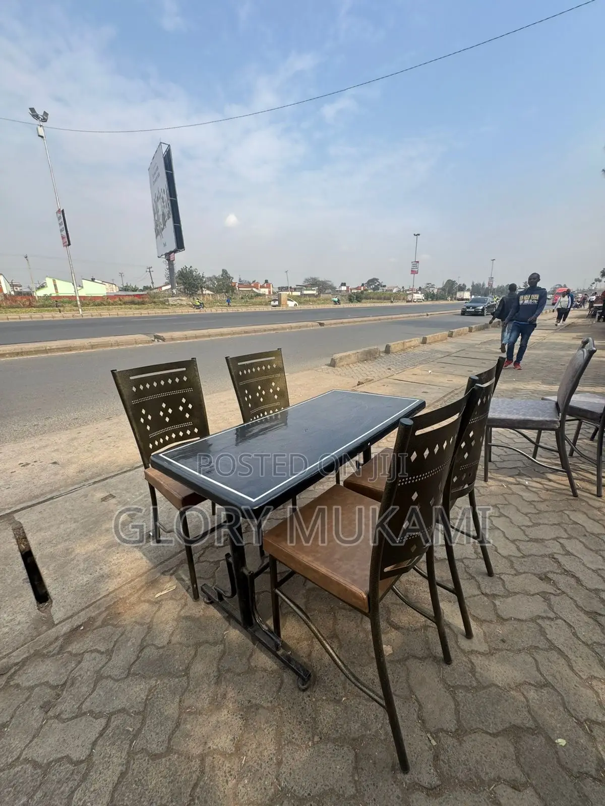 Restaurant And Bar Chair And Table