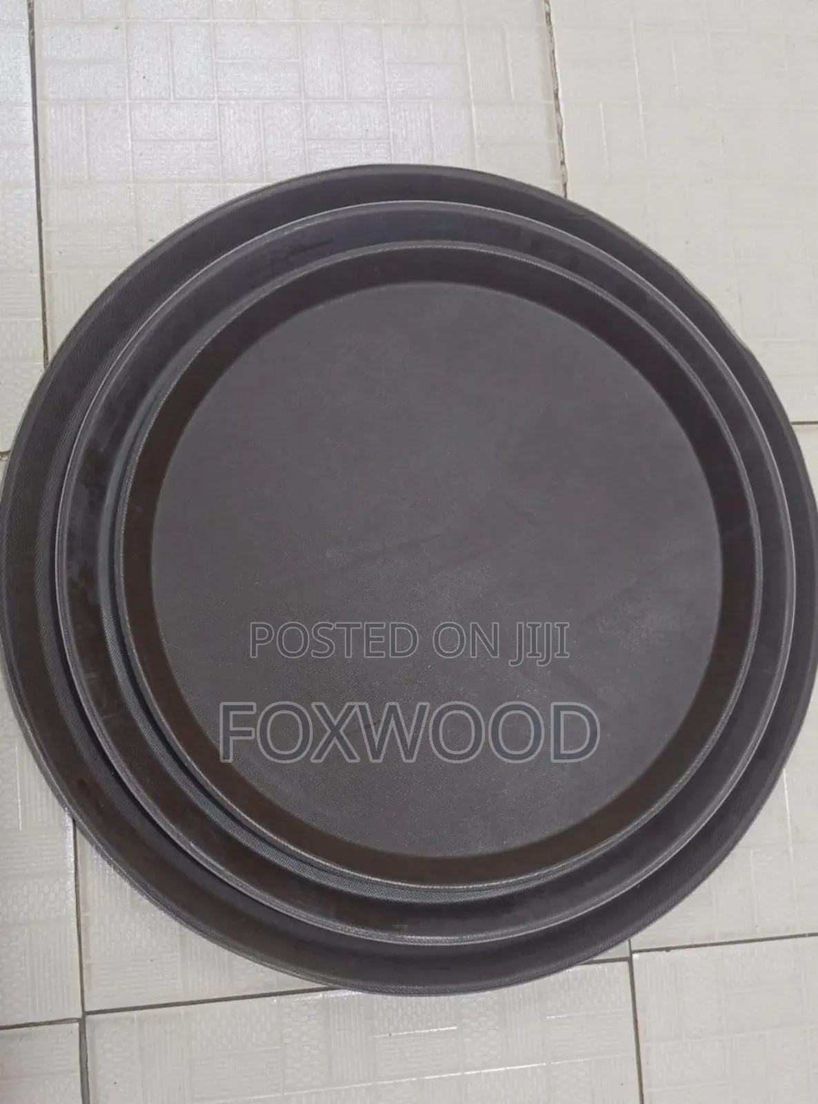 *_Antslip Tray Round_ 3pcs