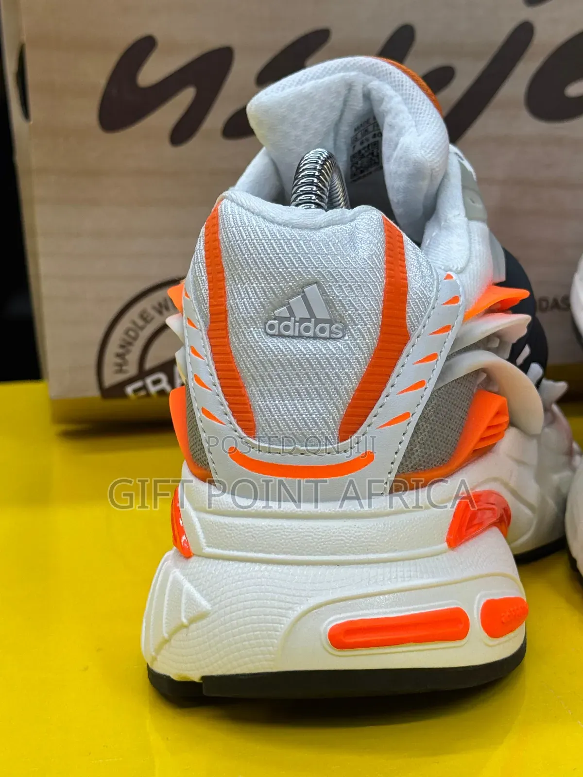 Adidas Adistar Jellyfish 
“ Virginia ”