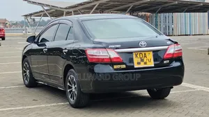 Toyota Premio 2013 Black