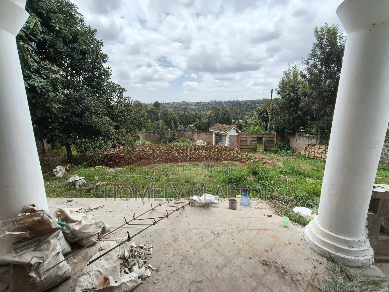 6bdrm Maisonette in Maragara Road, Ngong for rent