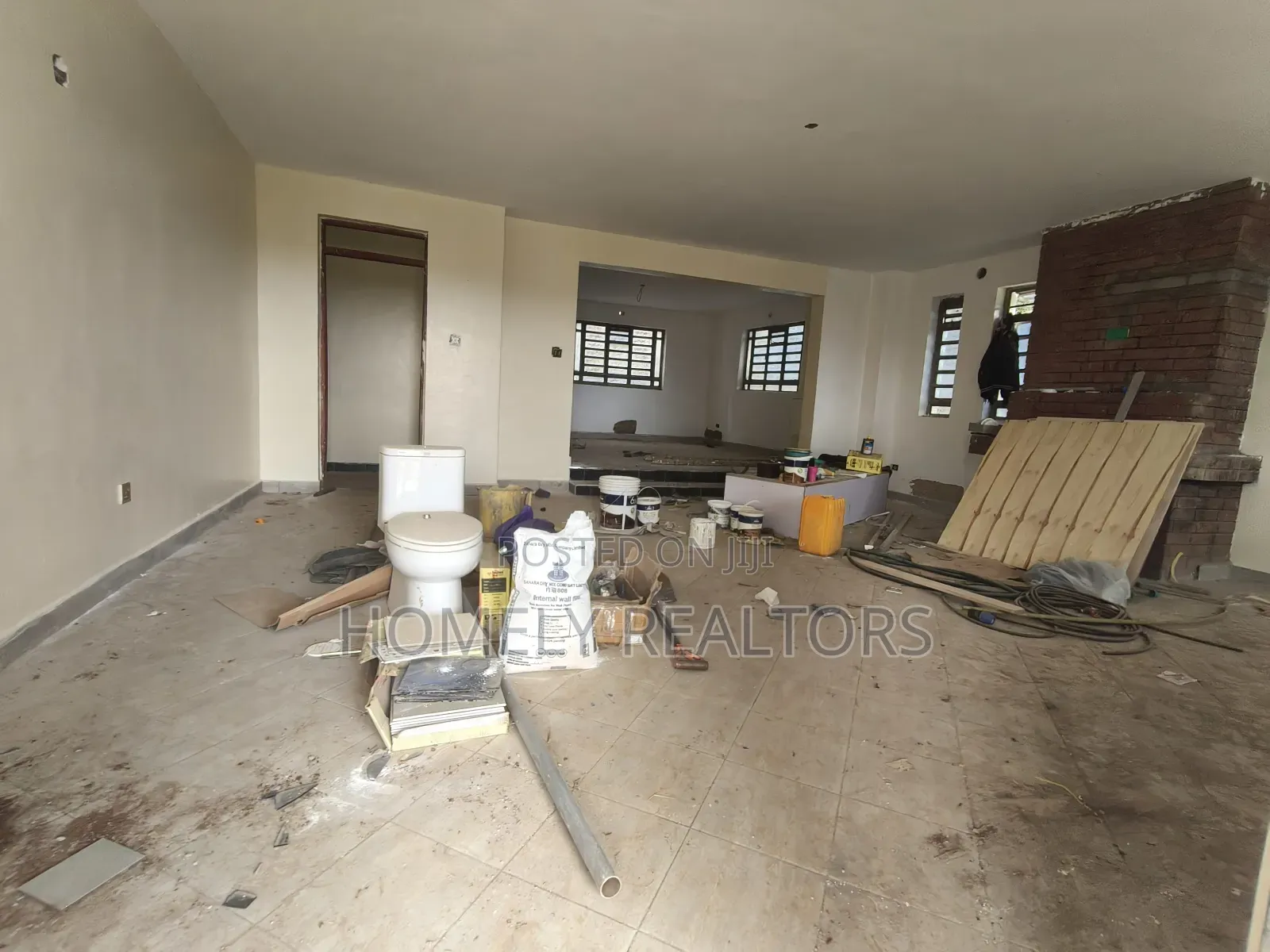 6bdrm Maisonette in Maragara Road, Ngong for rent
