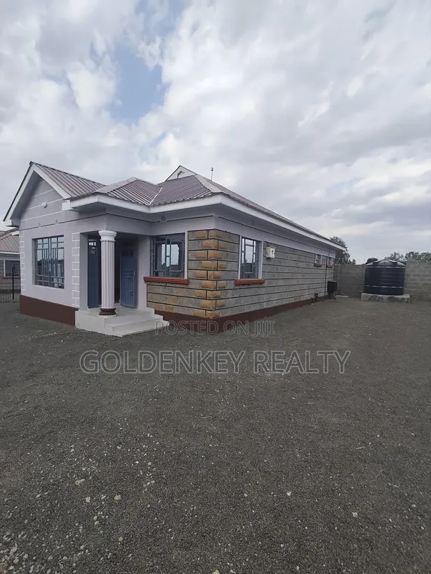3bdrm Bungalow in Kitengela for sale