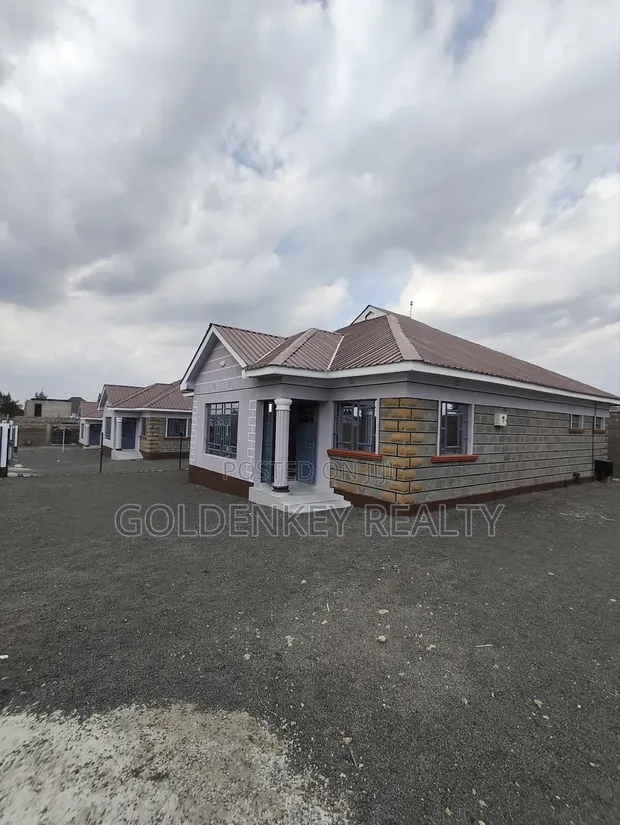 3bdrm Bungalow in Kitengela for sale