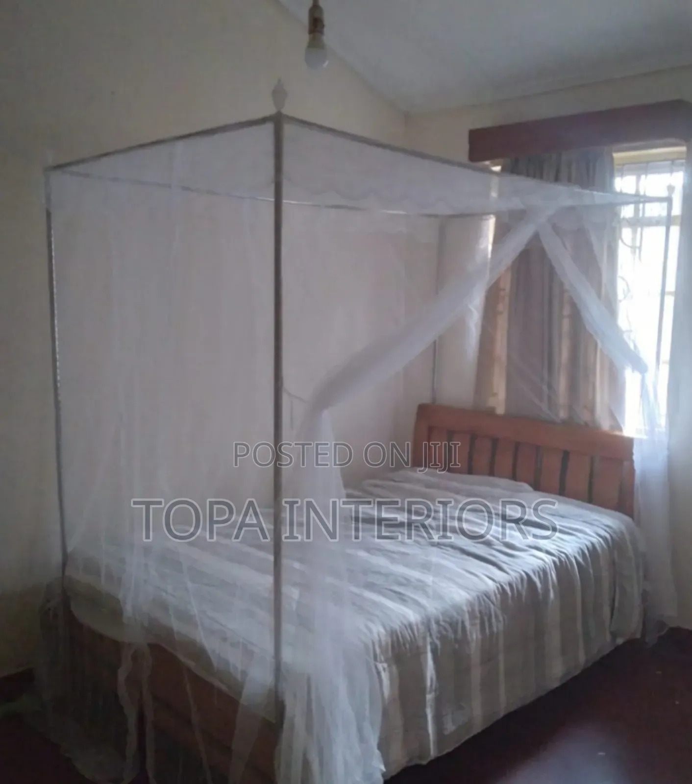 Classic 4 Stands Canopy Mosquito Nets