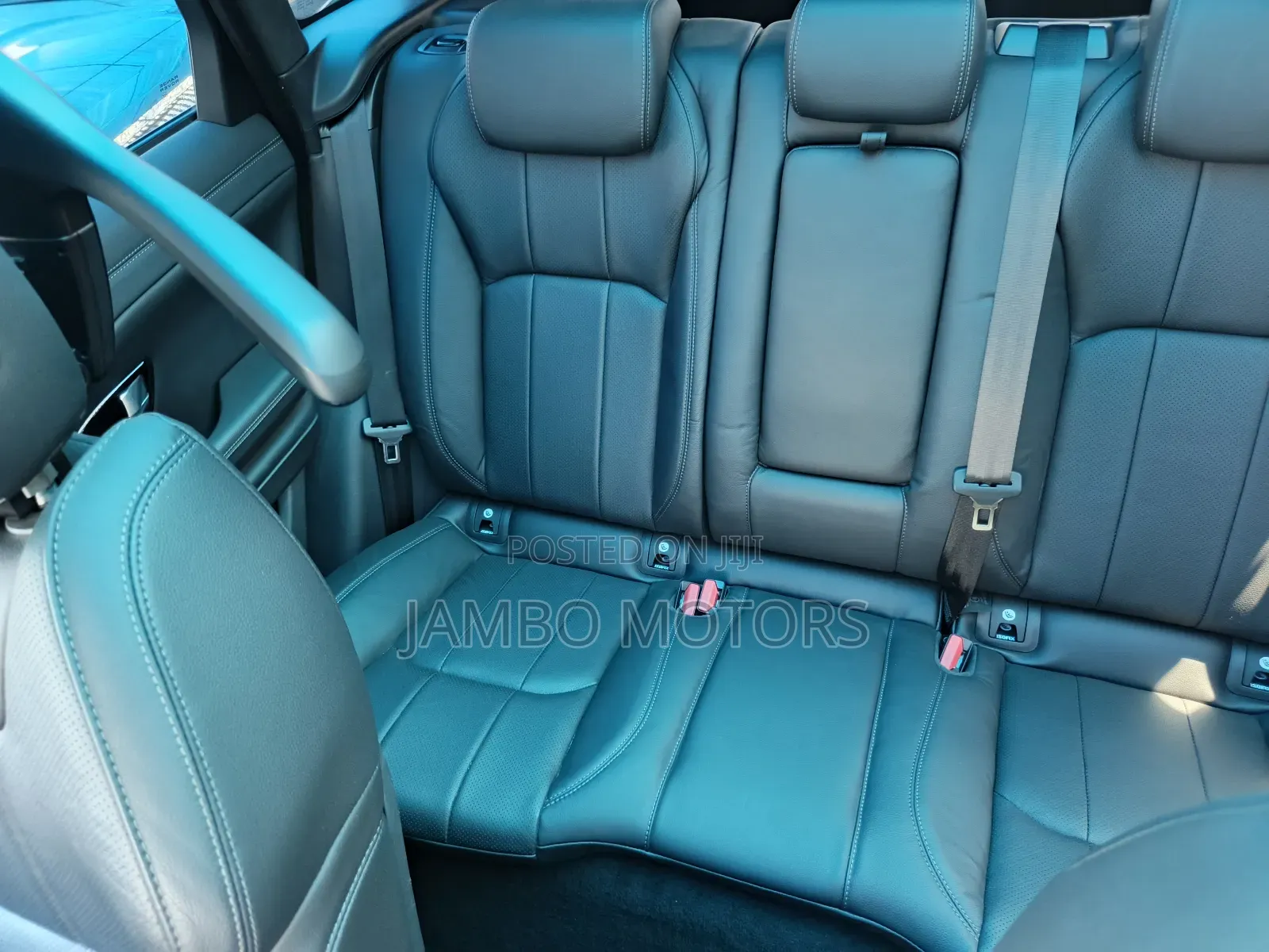 Land Rover Range Rover Evoque HSE Dynamic 4x4 5-Door 2019 Matt Black