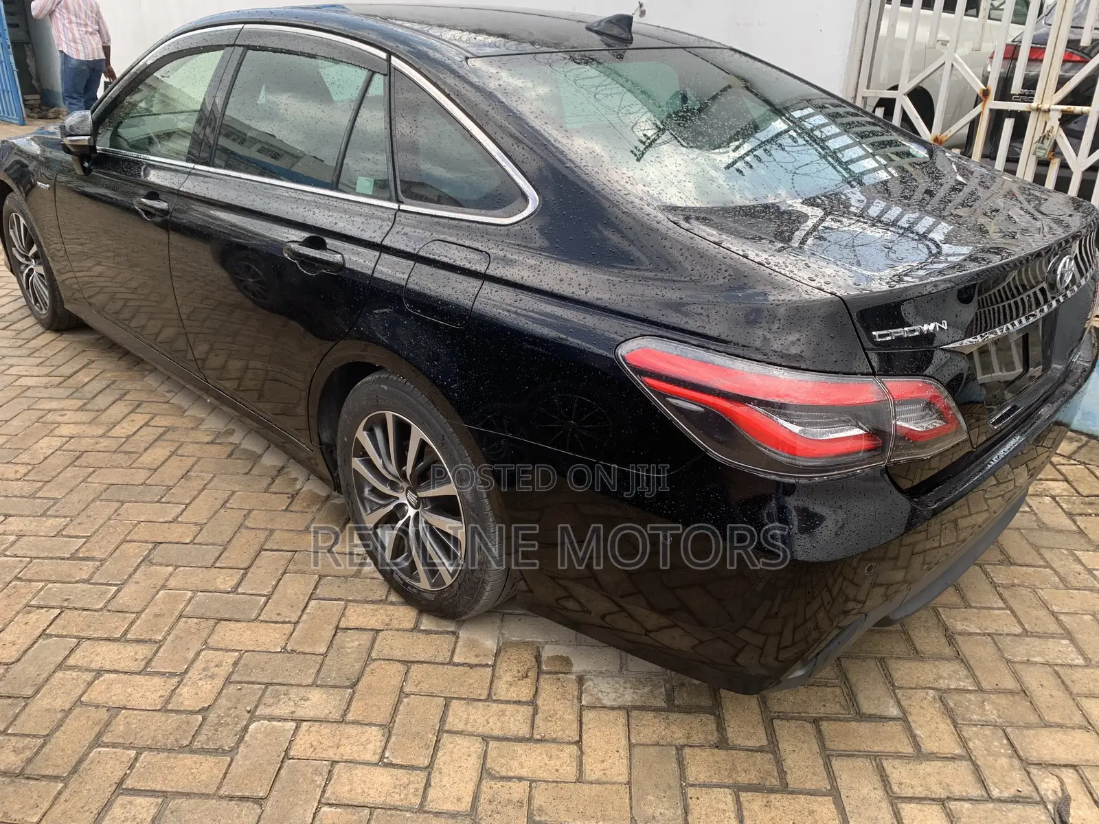 Toyota Crown 2019 Black