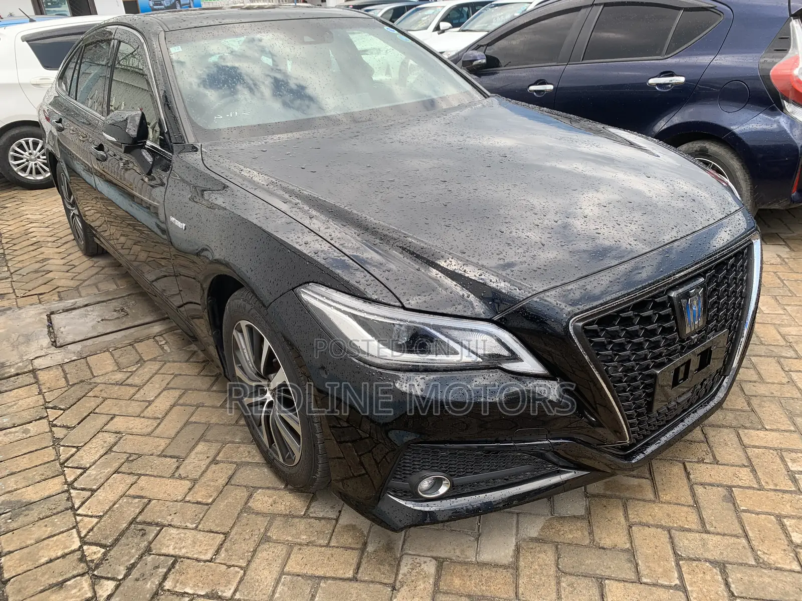 Toyota Crown 2019 Black