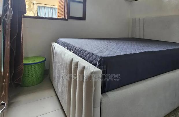 Dark Grey Waterproof Mattress Covers for Mattress Protection