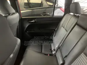 Toyota Corolla Fielder 1.5 Hybrid FWD 2018 Burgundy