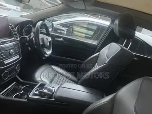 Mercedes-Benz GLE-Class GLE 350d 4MATIC 2018 Silver