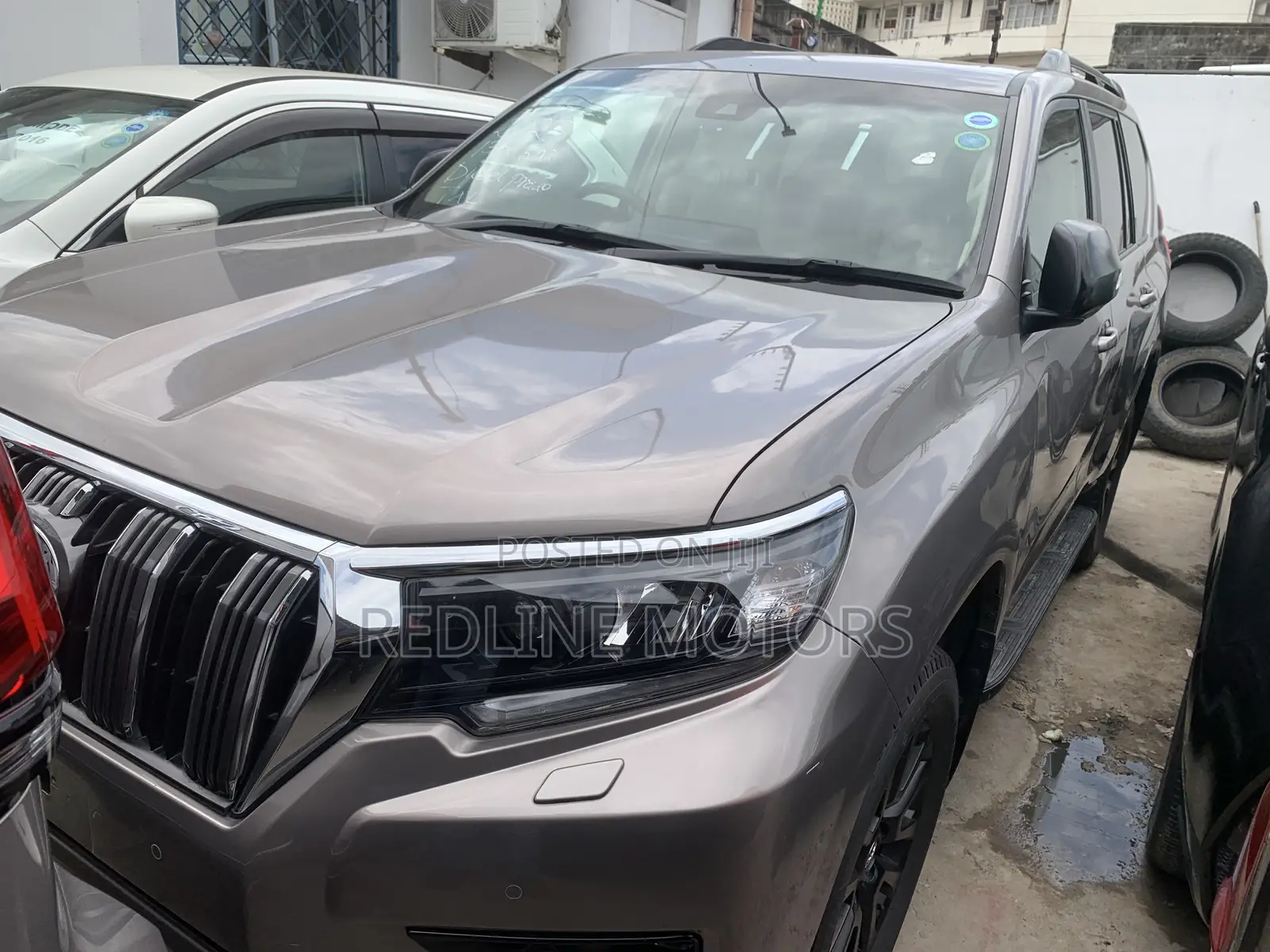 Toyota Land Cruiser Prado 2.8 2023 Ivory