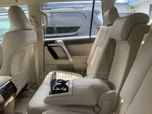 Toyota Land Cruiser Prado 2.8 2020 Ivory