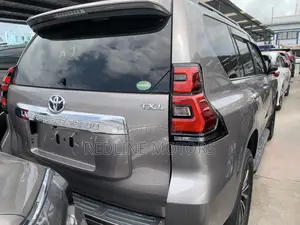Toyota Land Cruiser Prado 2.8 2020 Ivory