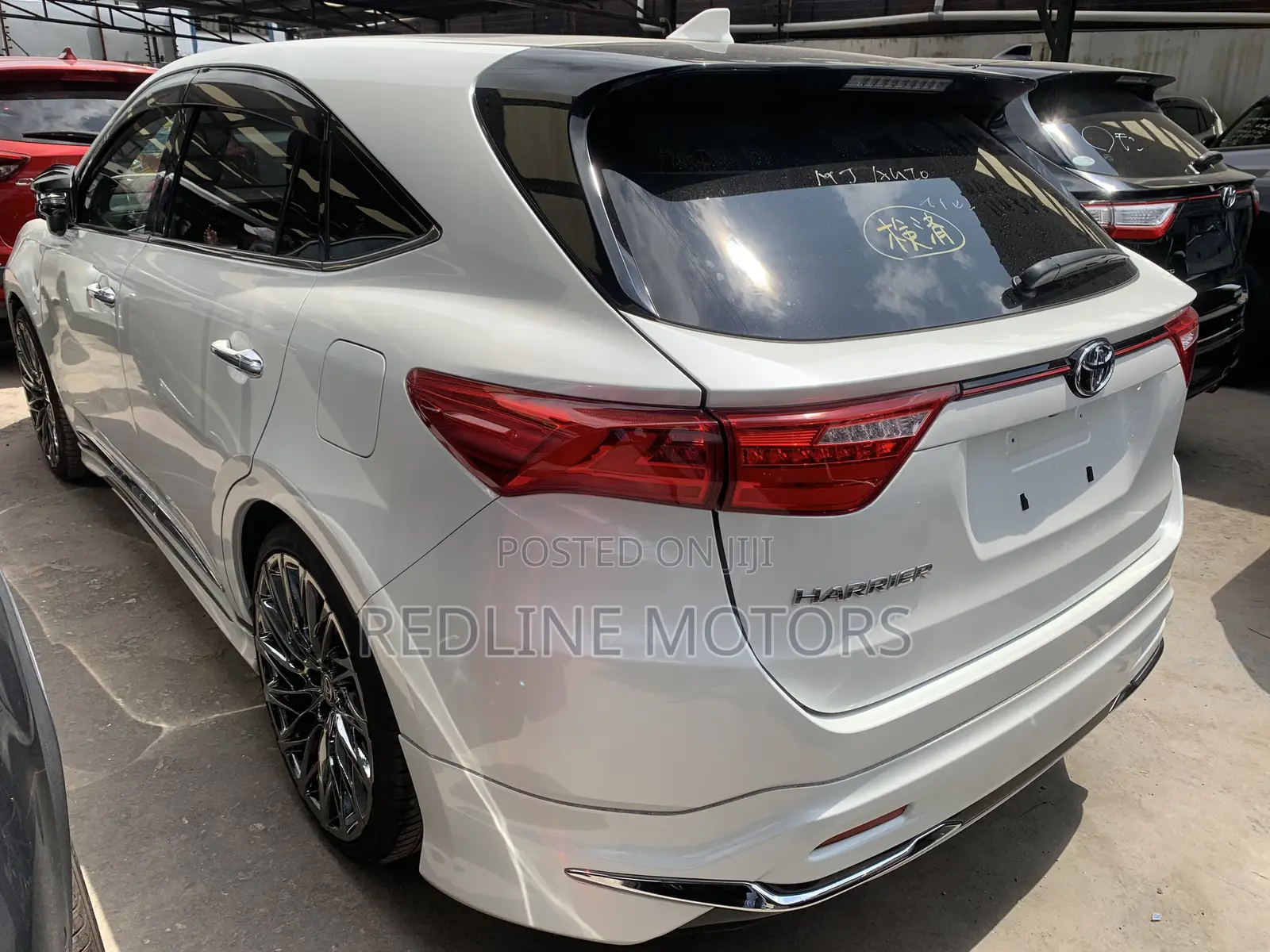 Toyota Harrier 2.0 4WD 2018 Off white