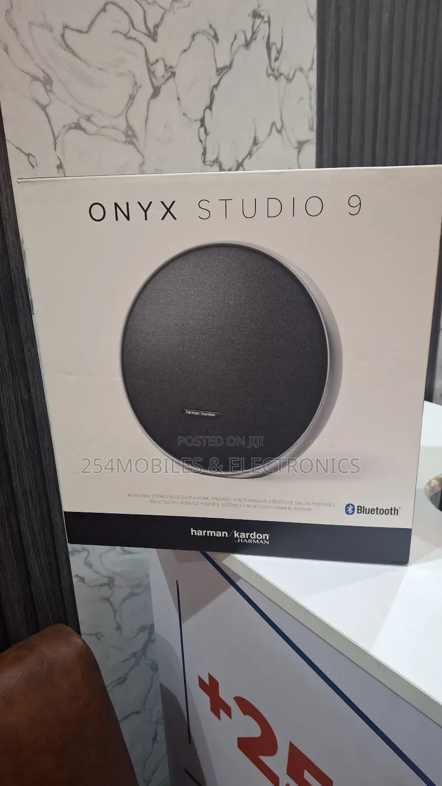 Harman Kardon Onyx Studio 9