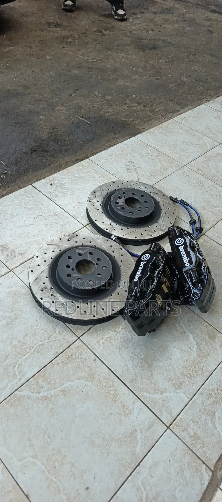 Subaru Front Brembo Callipers Disks