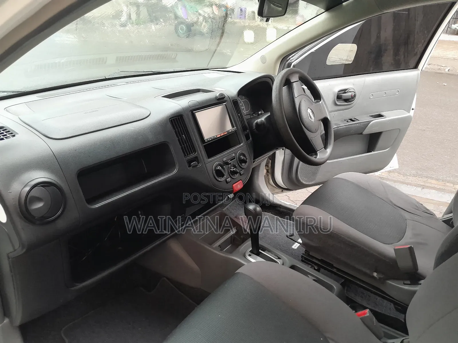 Nissan Advan 2016 White