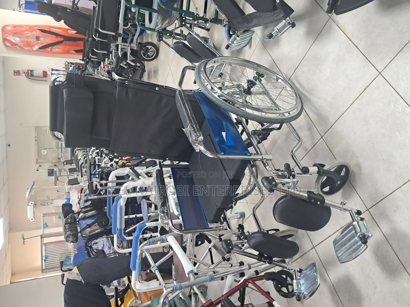 Chromed Reclining Wheelchair (4625)