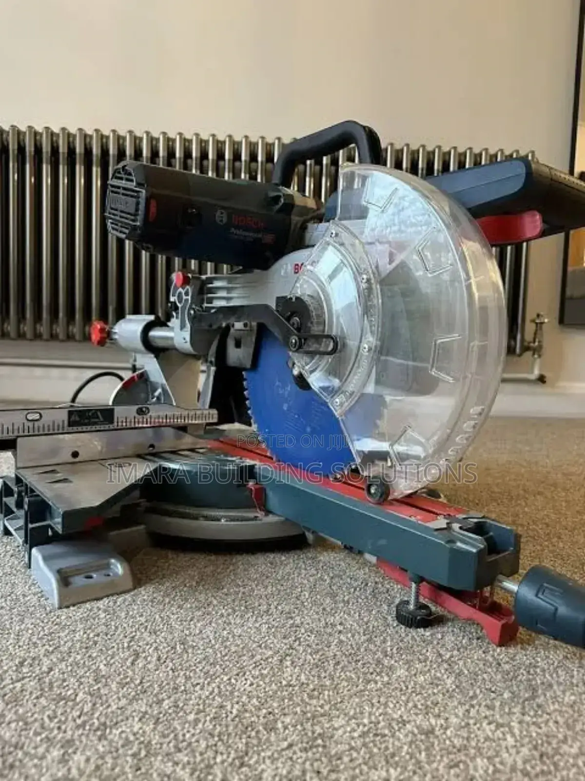 Bosch GCM 12 GDL – A Professional Sliding Mitre Saw