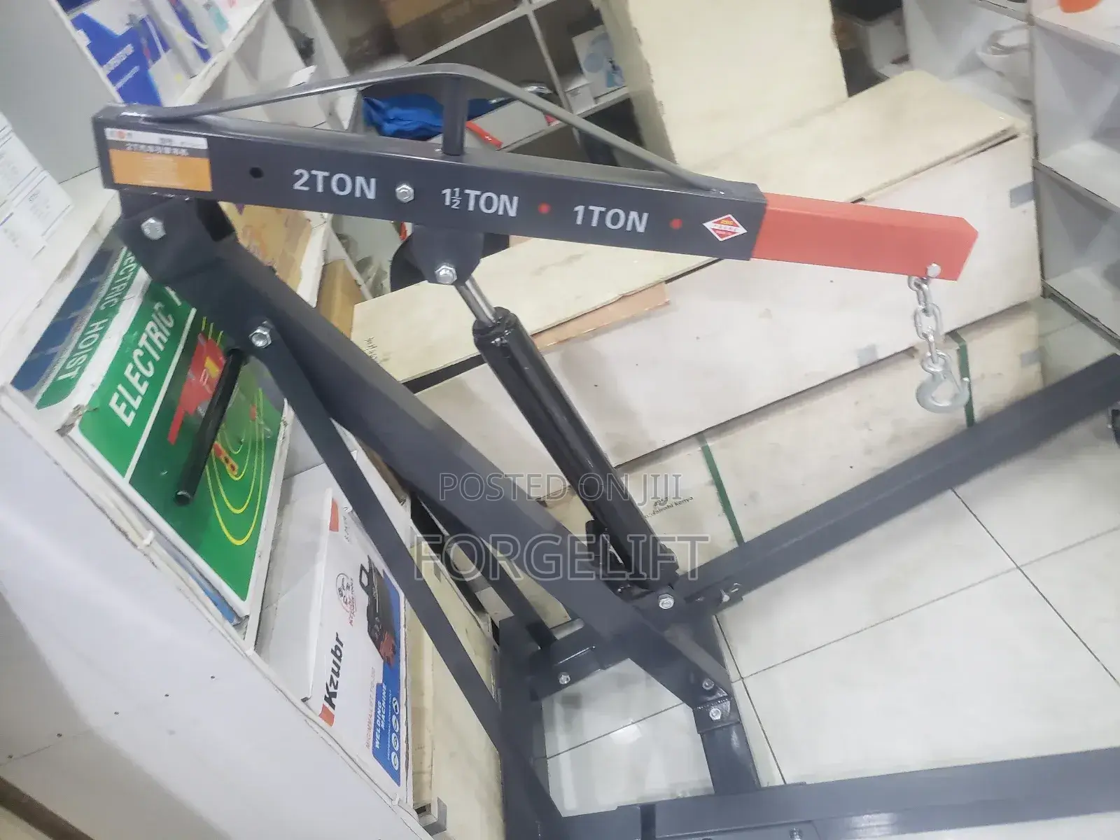 Magnificent 2-ton Engine Crane Lift- Perfect Performance Lifting