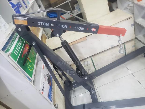 Magnificent 2-ton Engine Crane Lift- Perfect Performance Lifting - main view