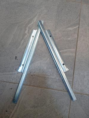 Rear Door Glass Holder (Steel) Toyota Noah
