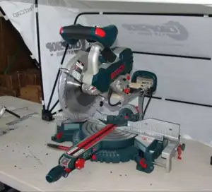Bosch GCM 12 GDL Saw – An Advanced Mitre Saw