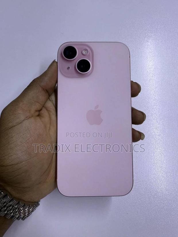 Apple iPhone 15 128 GB Pink - thumbnail 2