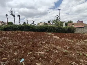 50x100 Plot for Sale in Gitaru Kikuyu Kiambu County.