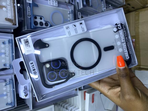 Lumerb iPhone 13 Pro Max Frameless Sleek Frameless Magsafe Case - thumbnail 2