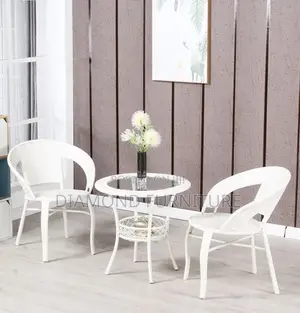 Office Furniture; Round Rattan Coffee Table With Glass Surface