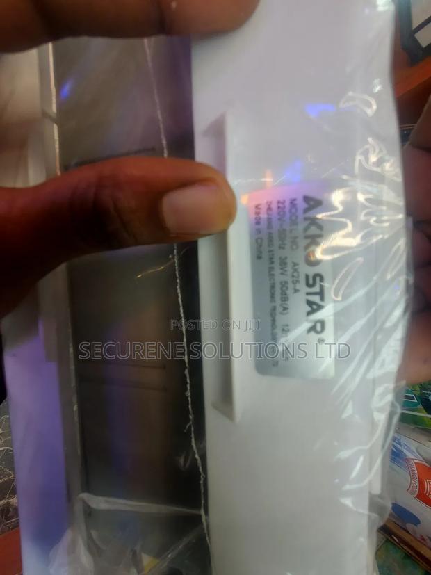 Akko Star 10-Inch Ventilating Fan. - thumbnail 3